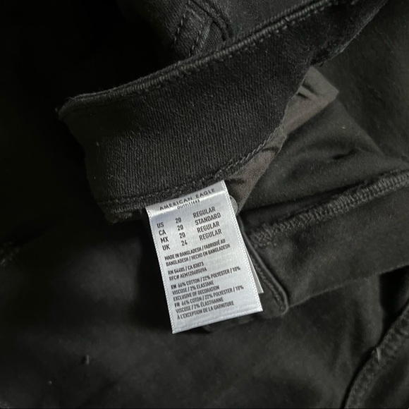 American Eagle Black Jeans - Picture 8 of 8